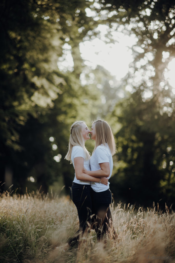 Paar im Schlossgarten in Eutin